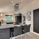 Σπίτι διακοπών Awesome In With Sauna *