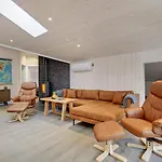 Casa vacanze Awesome In With Sauna