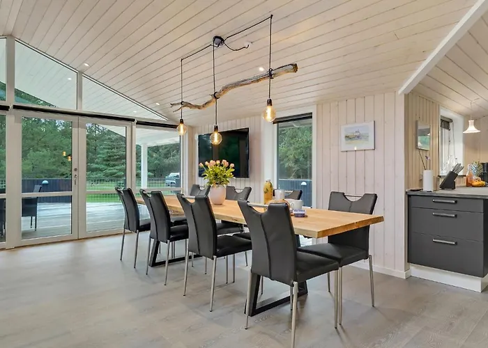 Awesome In With Sauna Nyaraló