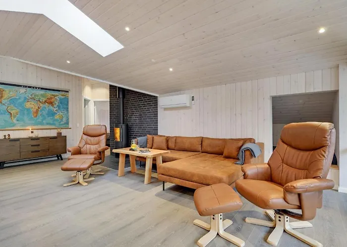 Prázdninový dům Awesome In With Sauna